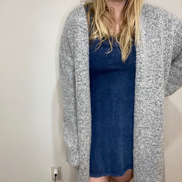 H&M Mini Dress - Picture 2 of 3